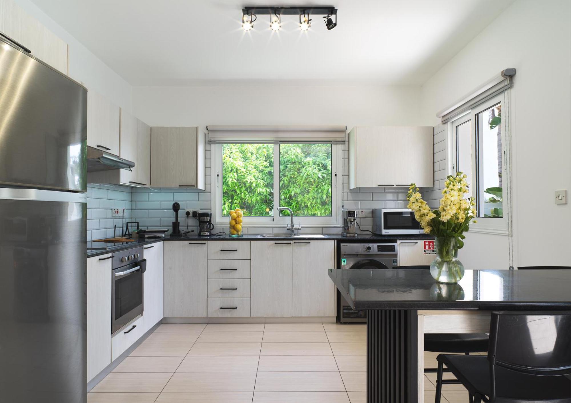 Luxvillasrentals アヤナパ エクステリア 写真