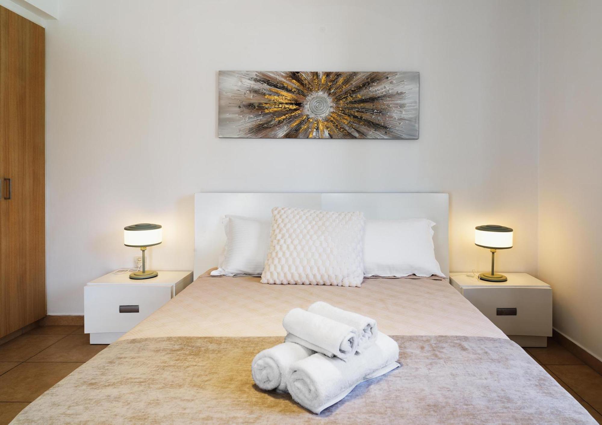 Luxvillasrentals アヤナパ エクステリア 写真